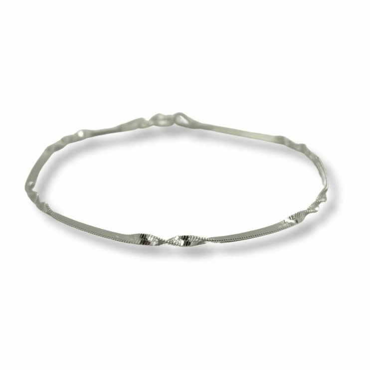 Pulsera de plata. Pulsera plata. Pulseras de plata. Pulseras mujer. Pulseras para mujer. Pulsera cartier mujer. Pulsera Tiffany. Pulsera Pandora. Pulsera Tous. Pulsera Shasa. Pulsera joyería. Pulseras moda 2024. Pulsera moda. Pulseras para mi esposa. Plata esterlina. Plata ley 925. Plata pura. Plata 925. Pulsera de plata torcida.